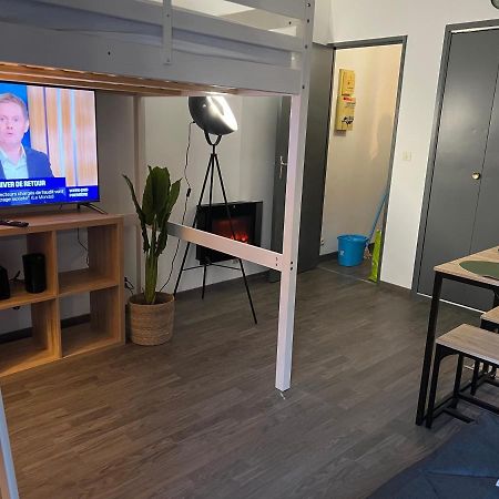 Studio Les Izards Лез Англ Екстериор снимка