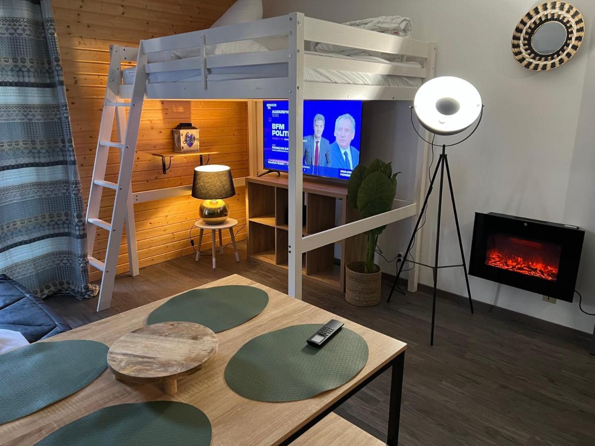 Studio Les Izards Лез Англ Екстериор снимка